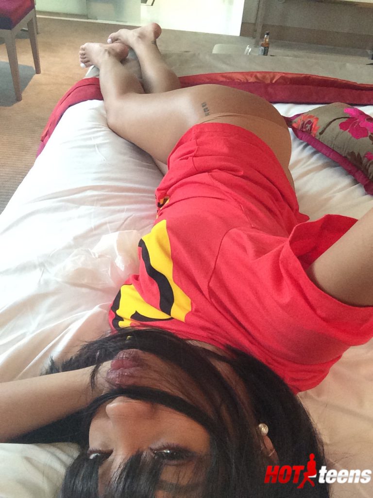 Riri teasing leaked