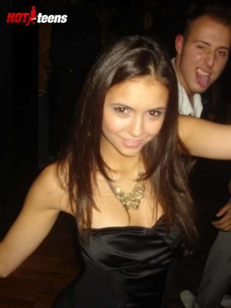 nina dobrev teen college party