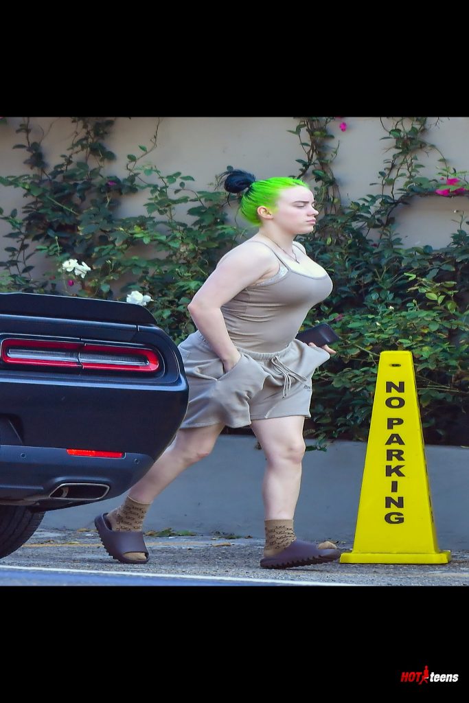 Billie's Monster Boobs in Public