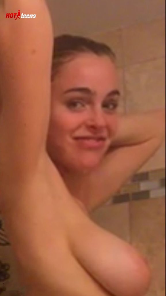 Nude Tits of Elizabeth Turner got Leaked