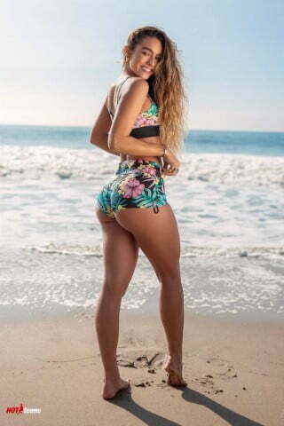 Huge Butt Social media Model Sommer Ray at the beach