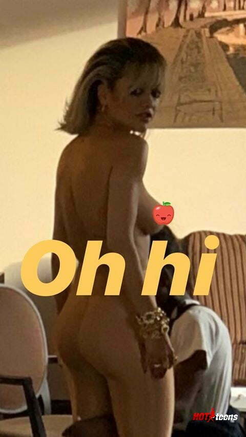 Rita Ora naked ass got leaked by friend