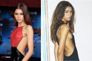 Zendaya shows naked small side boobs