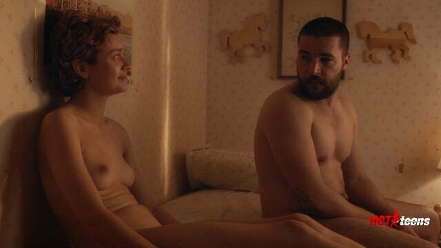 Katie Says Goobye fuck scene nude Olivia Cooke and Christopher Abbott