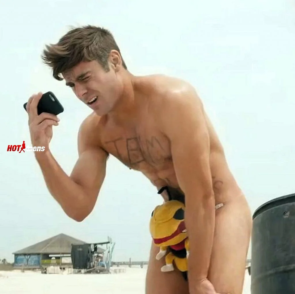 Naked body of Zac Efron