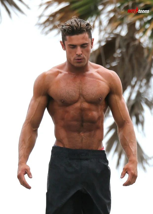 Hot abs of Zac Efron pic
