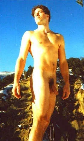 Hot guy from New York with flaccid dick pics