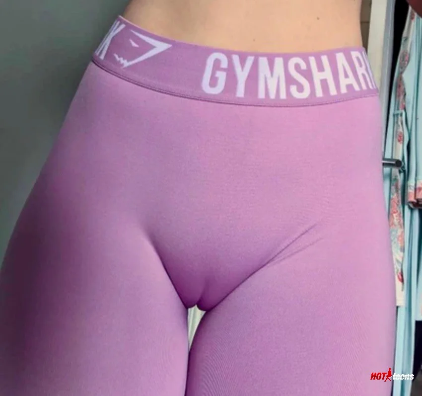 Best goebeltoe in tight yoga pants