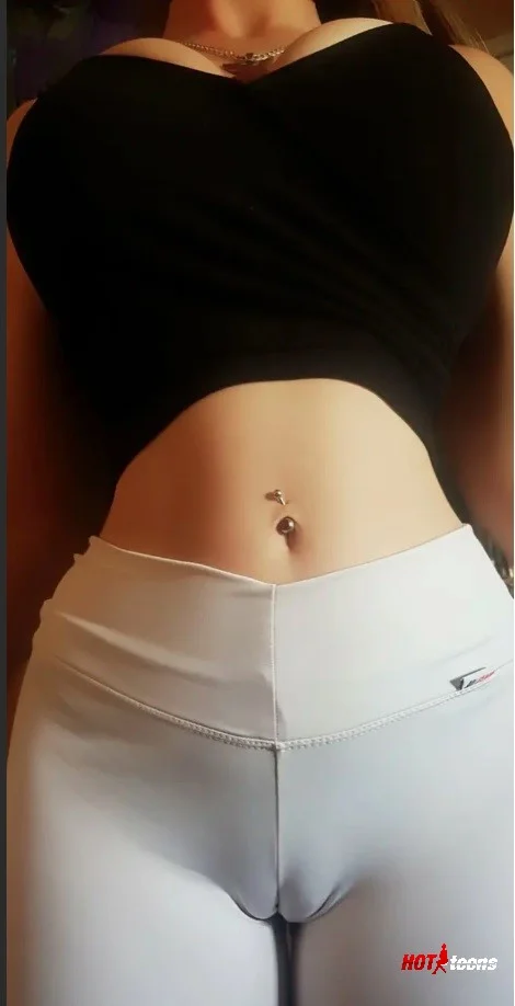 Big tits babe shows her camel toe in white yoga pants