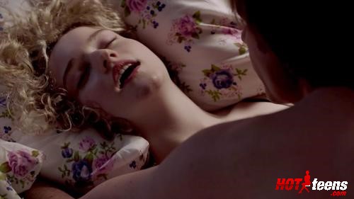 Julia Garner making love in movie