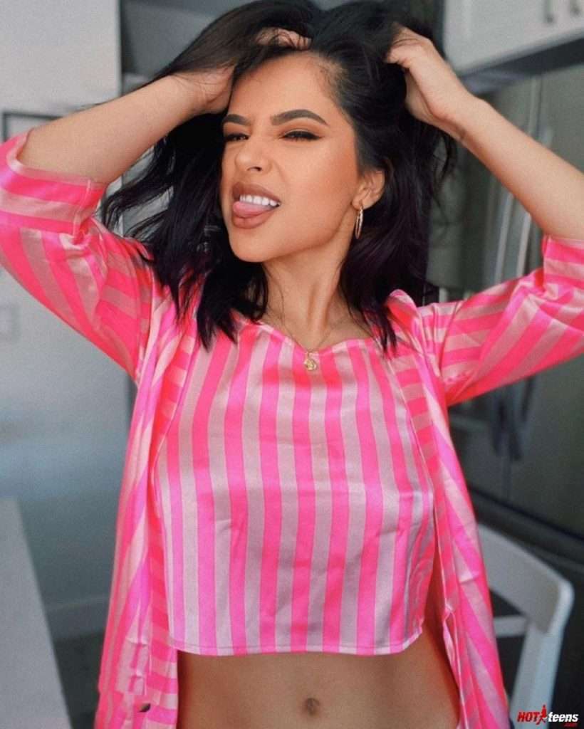 Becky G pokies exposed