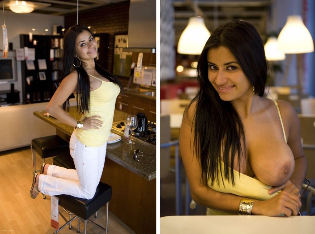 Hot nude Arab babe taking public boobs pics in 2025.